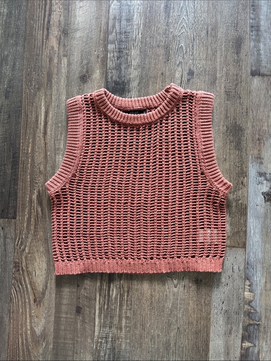 Deluc Tops - Deluc Crochet Knit Sleeveless Crop Top
